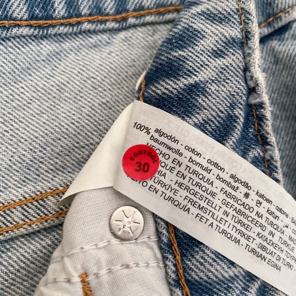 ZARA Denim Jeans Relaxed Fit Ripped/Distressed - Picture 5 of 9